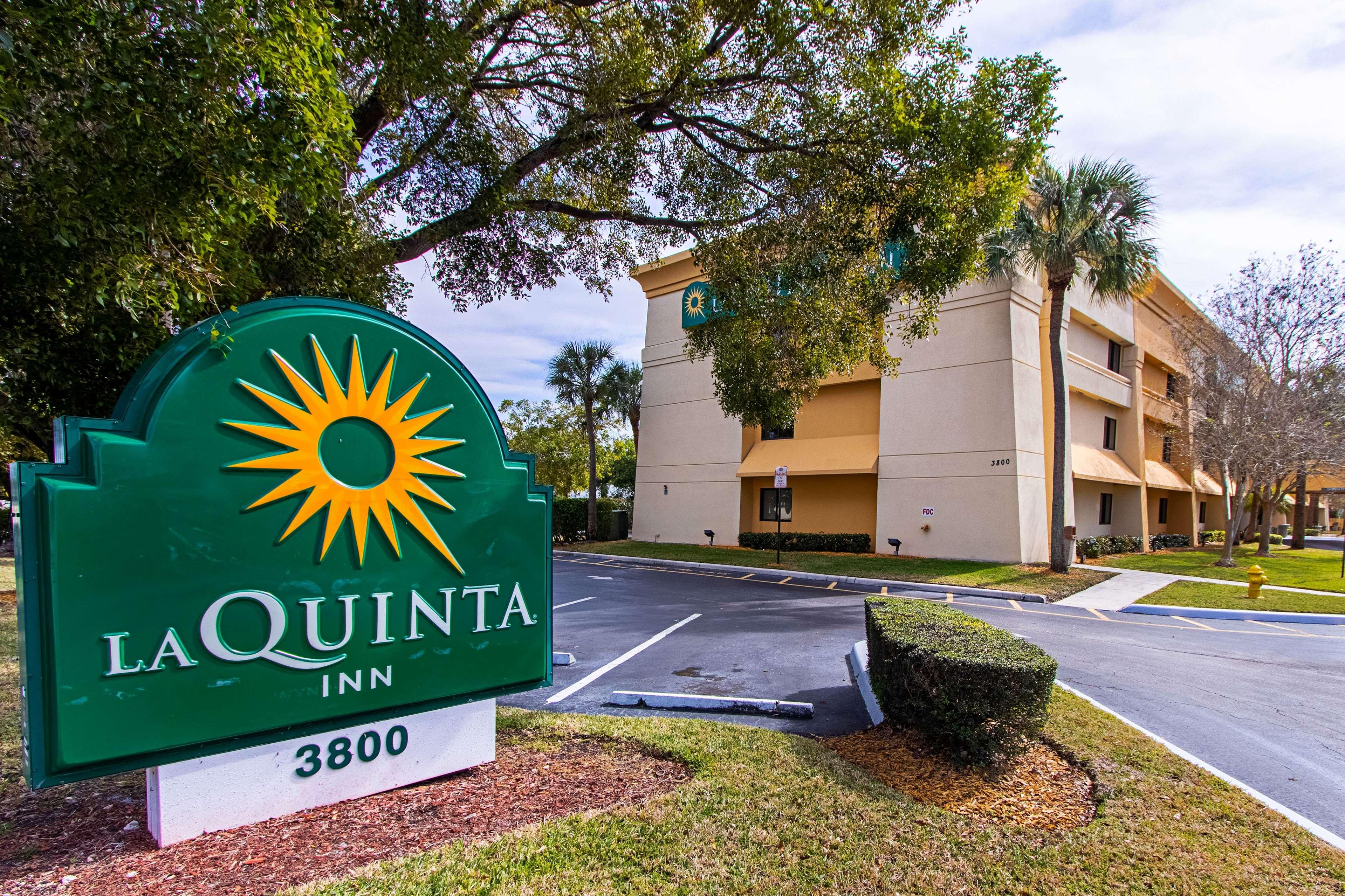 La Quinta Inn By Wyndham Ft. Lauderdale Tamarac East Lauderdale Lakes Экстерьер фото
