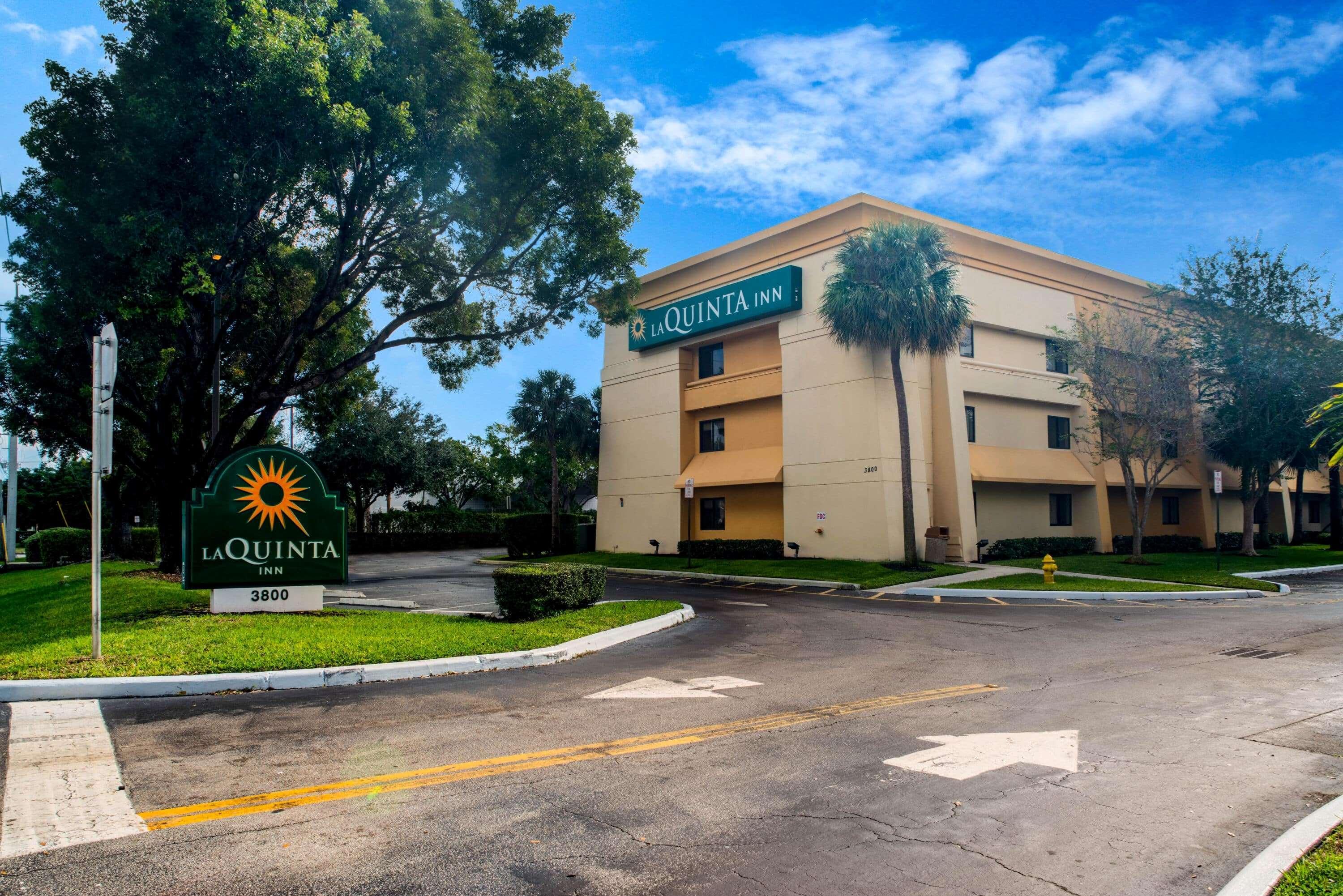 La Quinta Inn By Wyndham Ft. Lauderdale Tamarac East Lauderdale Lakes Экстерьер фото