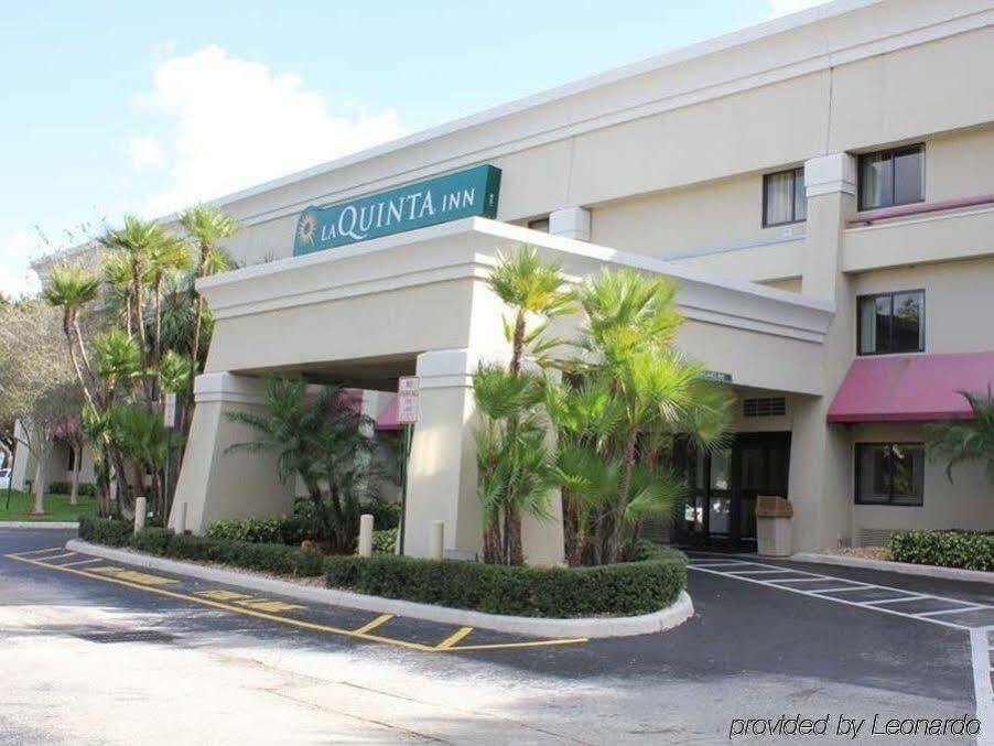 La Quinta Inn By Wyndham Ft. Lauderdale Tamarac East Lauderdale Lakes Экстерьер фото